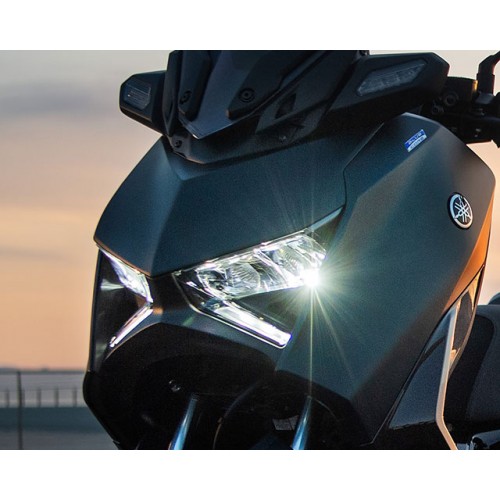 New X-shaped headlight and taillight