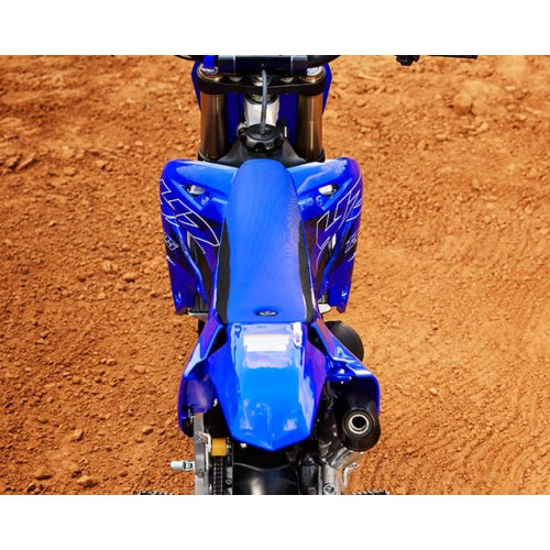 Athletic new ultra-slim bodywork