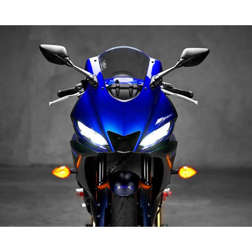 Distinctive R-Series Styling